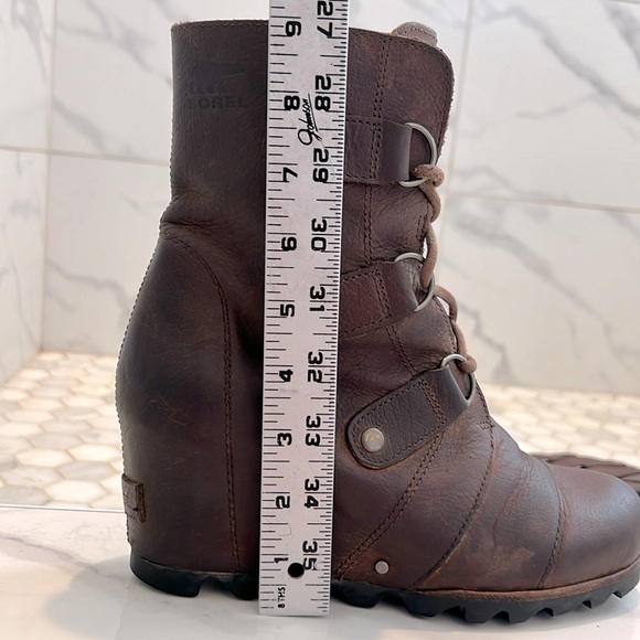 SOREL Joan of Arctic ll Wedge Tobacco Brown Leather Mid Boot Waterproof Bootie - Picture 12 of 14